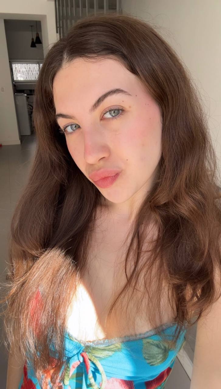 Nude girl Amber in Amritsar